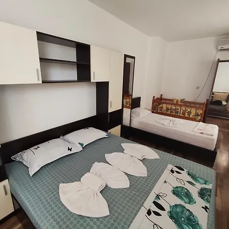 Apartment For Guests Linov *