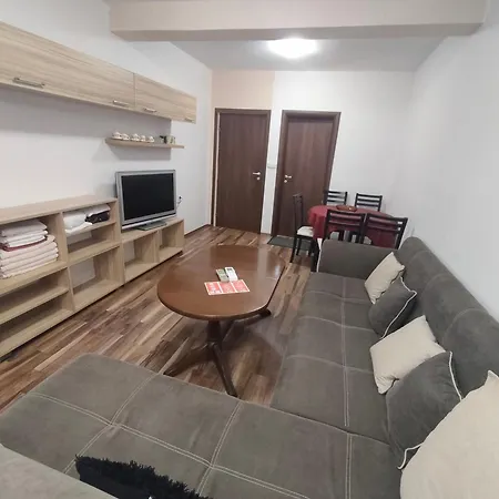 Apartment For Guests Linov Nesebar