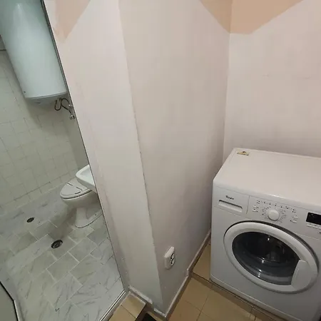 Apartment For Guests Linov