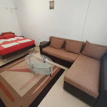 Apartment For Guests Linov *