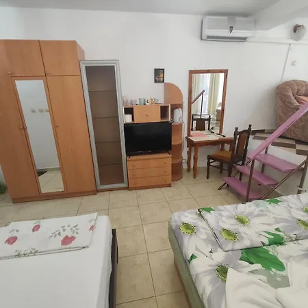 For Guests Linov Apartment